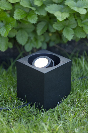 Lampa zewnętrzna Markslöjd GARDEN 107287 czarny