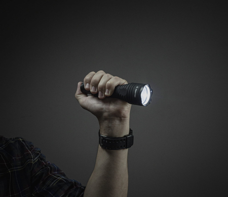 Latarka taktyczna Armytek Viking Pro v3.5 USB white