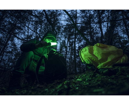 Latarka taktyczna Armytek Bear WRG F09901C