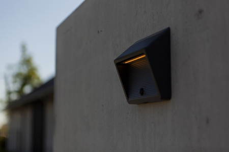 Lampa solarna Lutec LINKO SOLAR 6912301335 szary