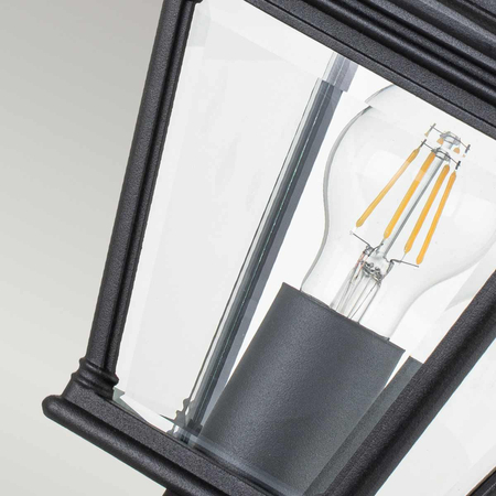 Lampa zewnętrzna Elstead Lighting Bayview czarny BAYVIEW-3M-BK