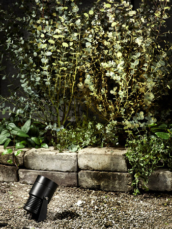 Lampa zewnętrzna Markslöjd GARDEN 106930 czarny