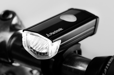 Lampa rowerowa przednia Mactronic CITIZEN LED