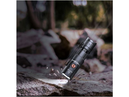 Latarka diodowa Fenix 039-519  PD25R