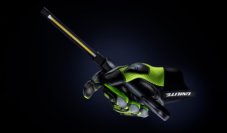 Latarka ręczna Unilite IL-375R