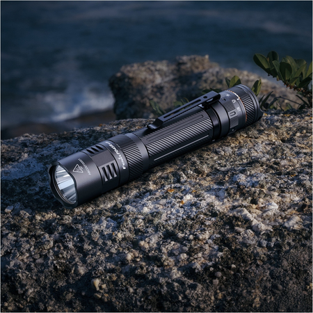 Latarka LED Fenix PD45R ACE