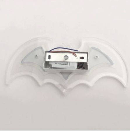 Lampa ścienna LED Nietoperz Abigali Batman