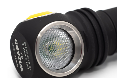 Latarka czołowa Armytek Wizard C2 USB v4 warm