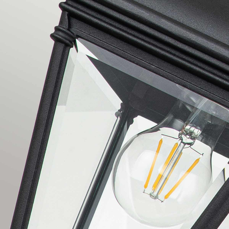 Lampa zewnętrzna Elstead Lighting Bayview czarny BAYVIEW-8M-BK
